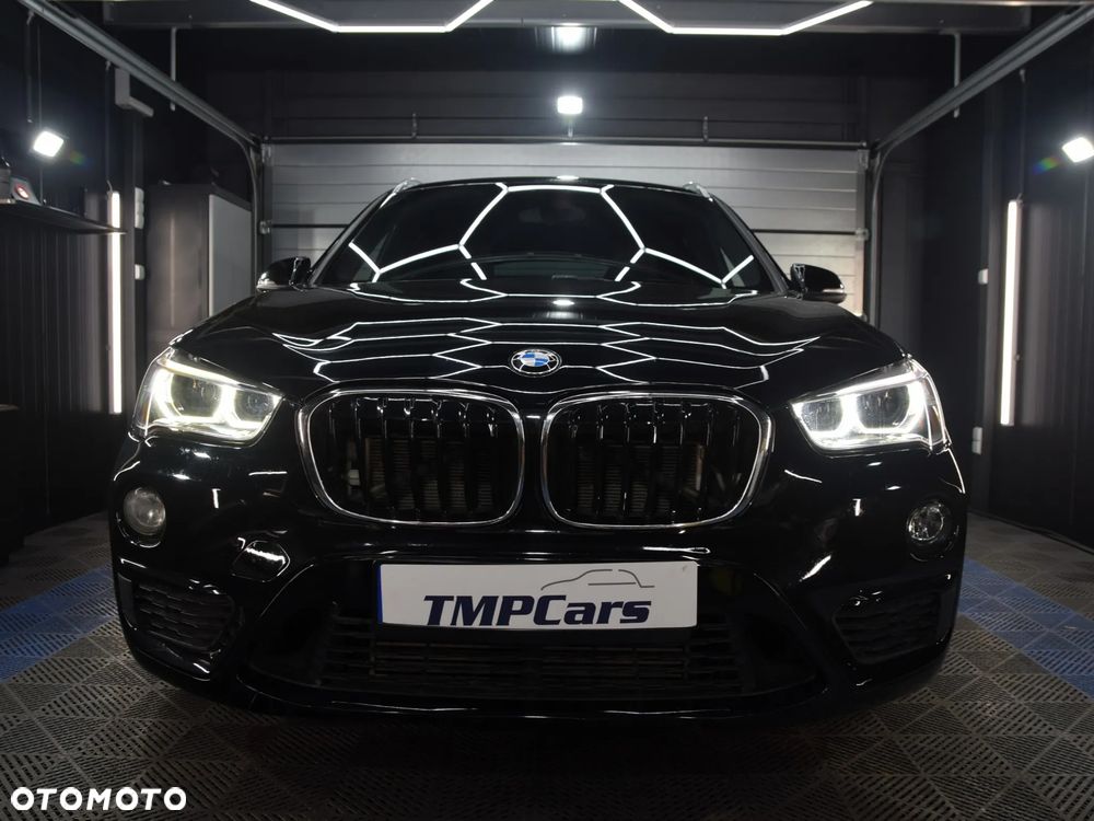 BMW X1 - 10