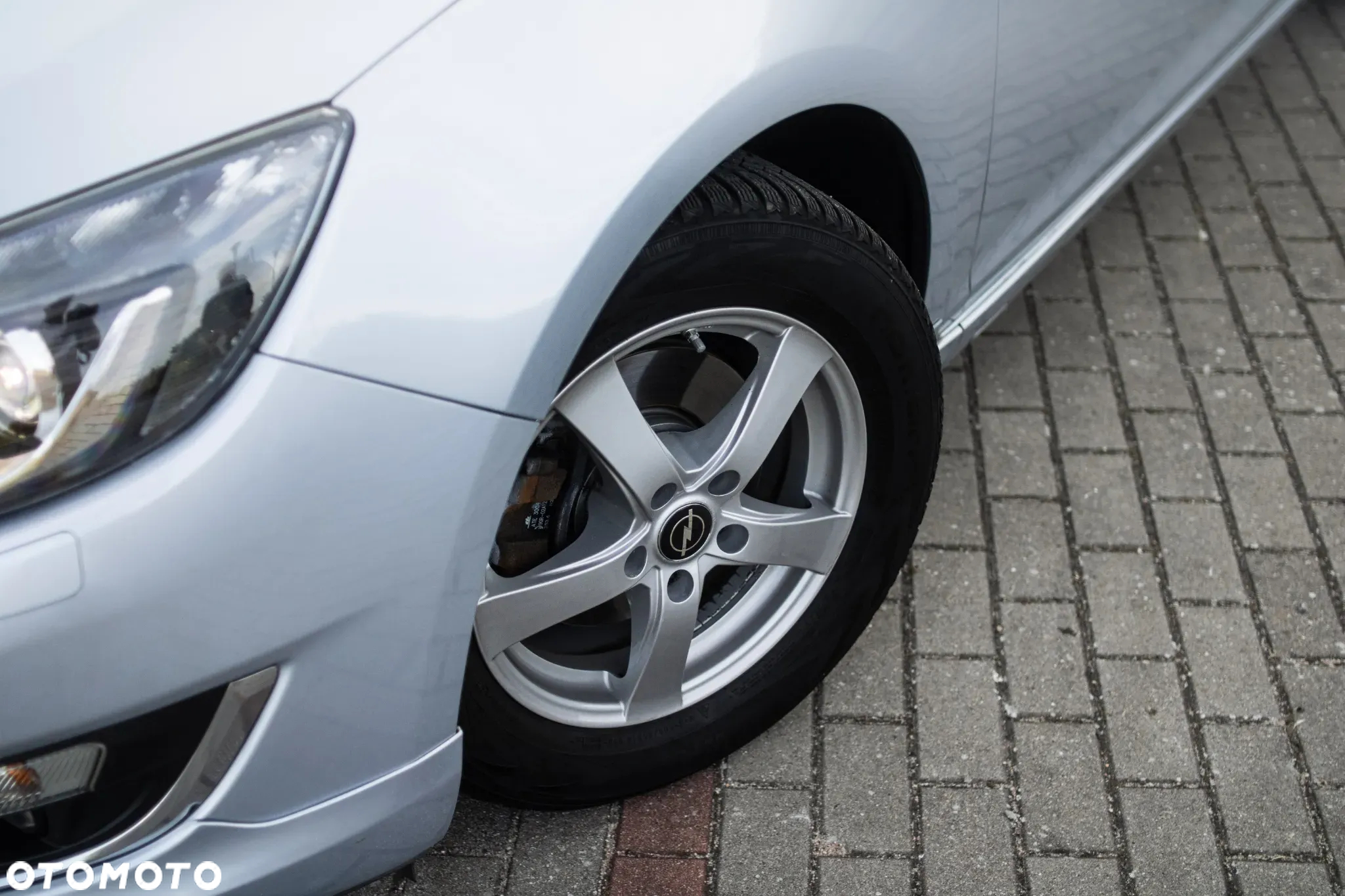 Opel Astra 2.0 CDTI DPF Sport - 14