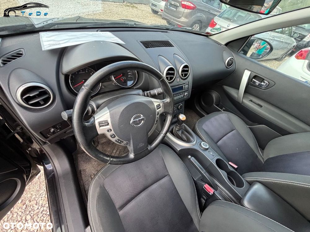 Nissan Qashqai 2.0 4x4 Tekna - 19