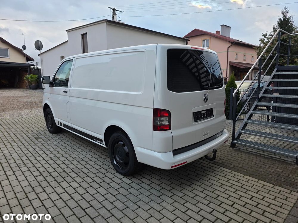 Volkswagen Transporter - 5