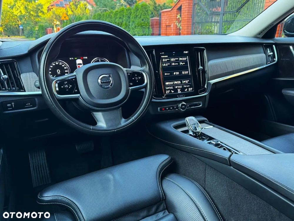 Volvo S90 D5 SCR AWD Inscription - 32