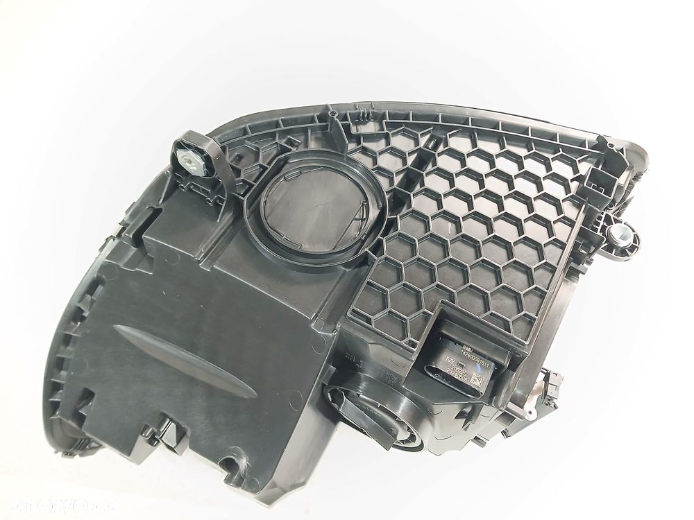 Mercedes W206 reflektor LED High Performance komplet lewy prawy - 11