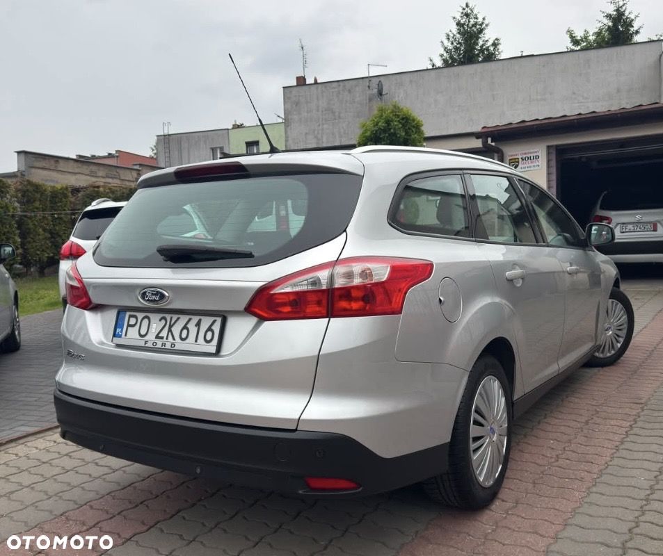 Ford Focus 1.6 Trend Sport - 2