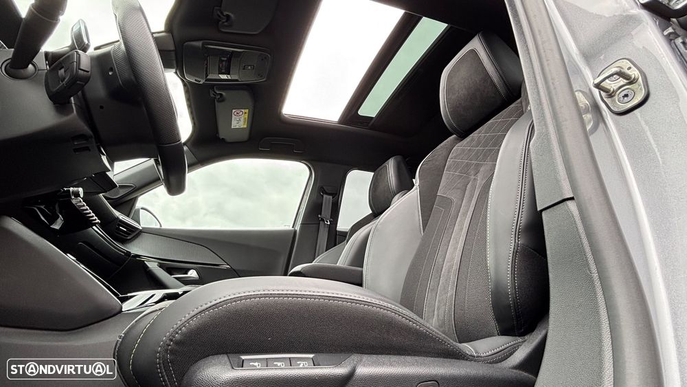 Peugeot 2008 1.2 PureTech GT EAT8 - 2