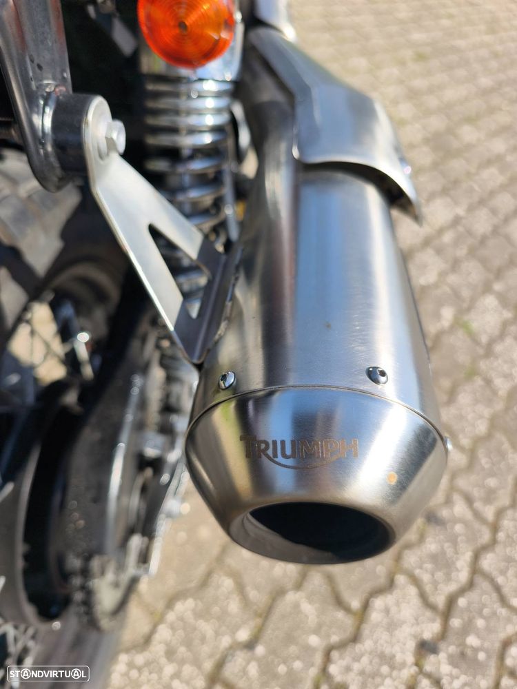 Triumph Scrambler 900 - 12
