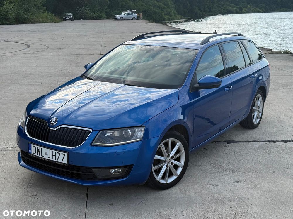 Skoda Octavia 1.6 TDI Ambition DSG - 4