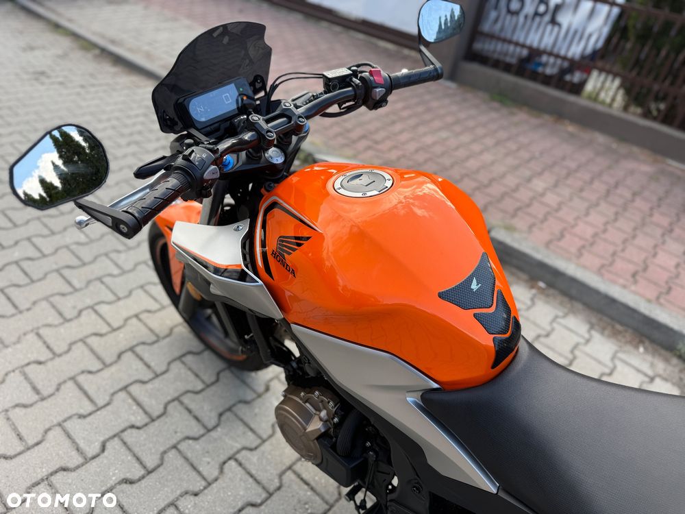 Honda CB - 27
