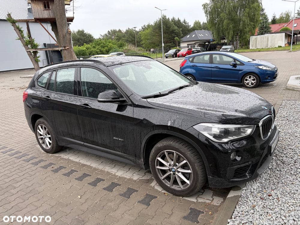 BMW X1 xDrive20i M Sport - 4