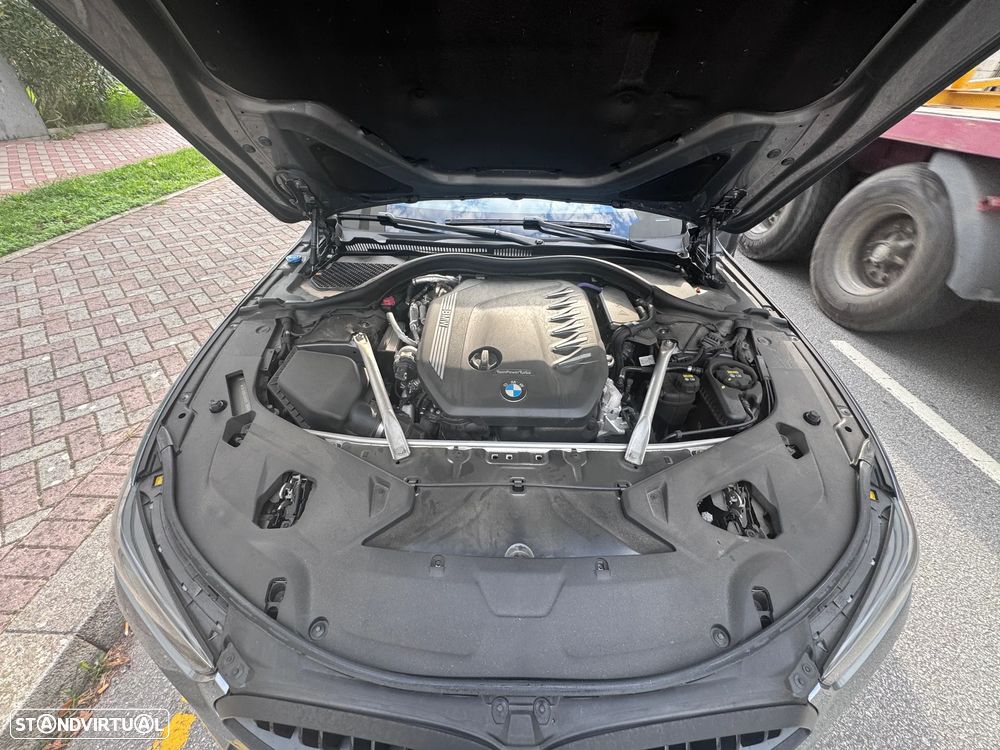 BMW 840 Gran Coupé d xDrive Pack M - 12