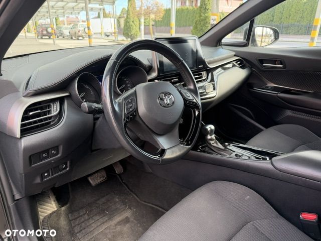 Toyota C-HR Business-Edition - 12