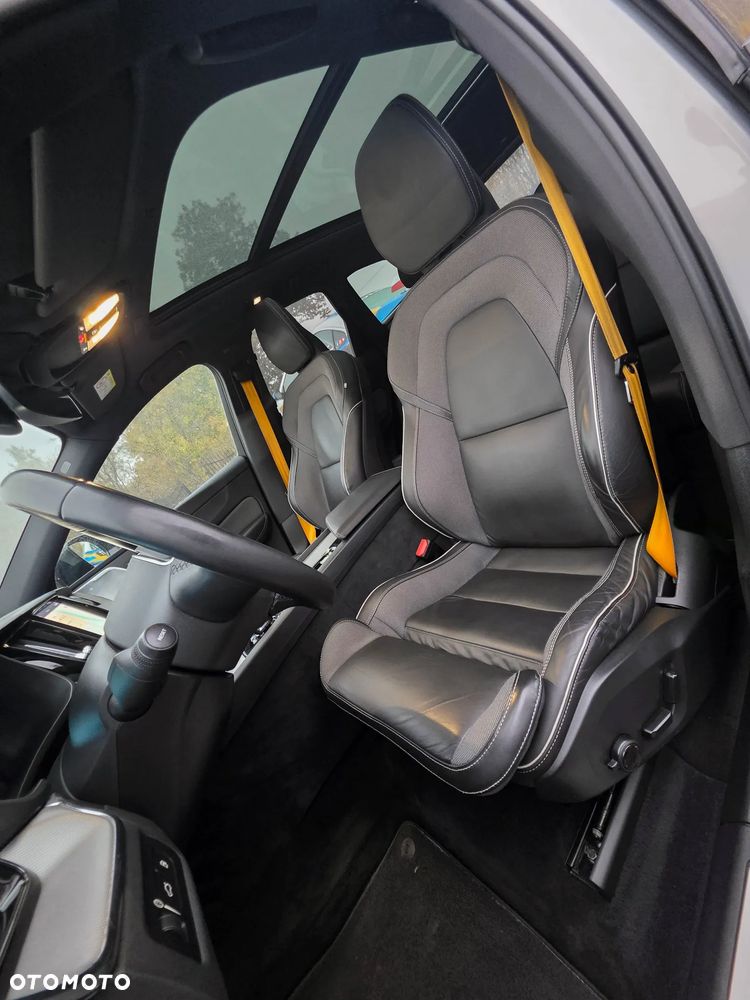 Volvo XC 60 T8 Plug-In Hybrid AWD Polestar Engineered - 10