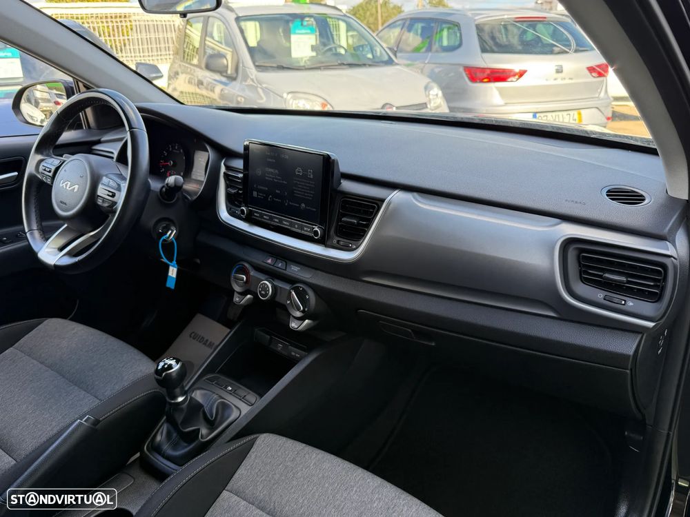 Kia Stonic 1.2 Urban - 24