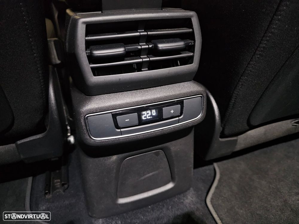 Audi Q4 Sportback e-tron 40 63 kWh SE Business - 24