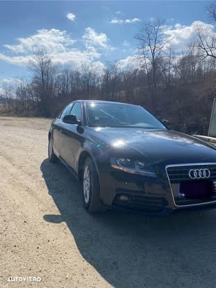 Audi A4 - 4