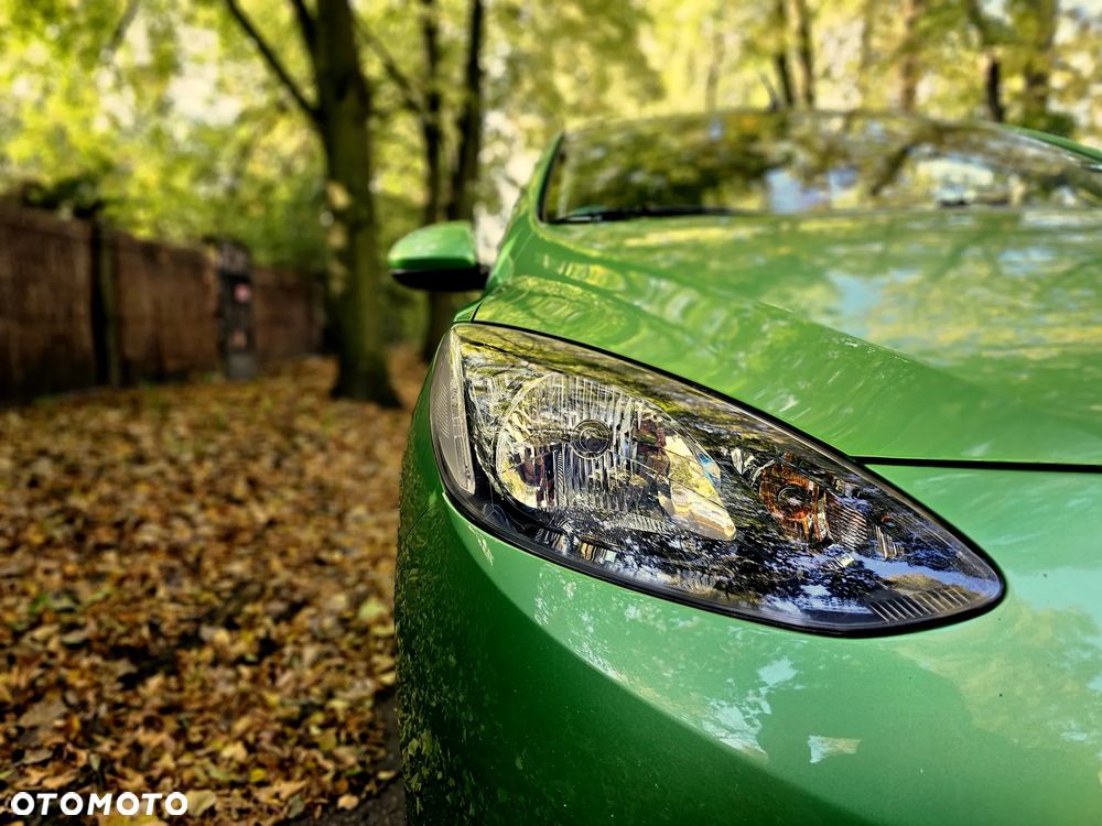 Mazda 2 1.3 Exclusive+ - 35