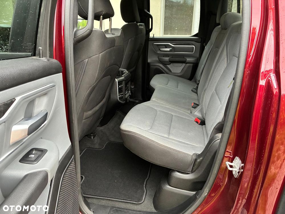 RAM 1500 5.7 Quad Cab Bighorn - 4