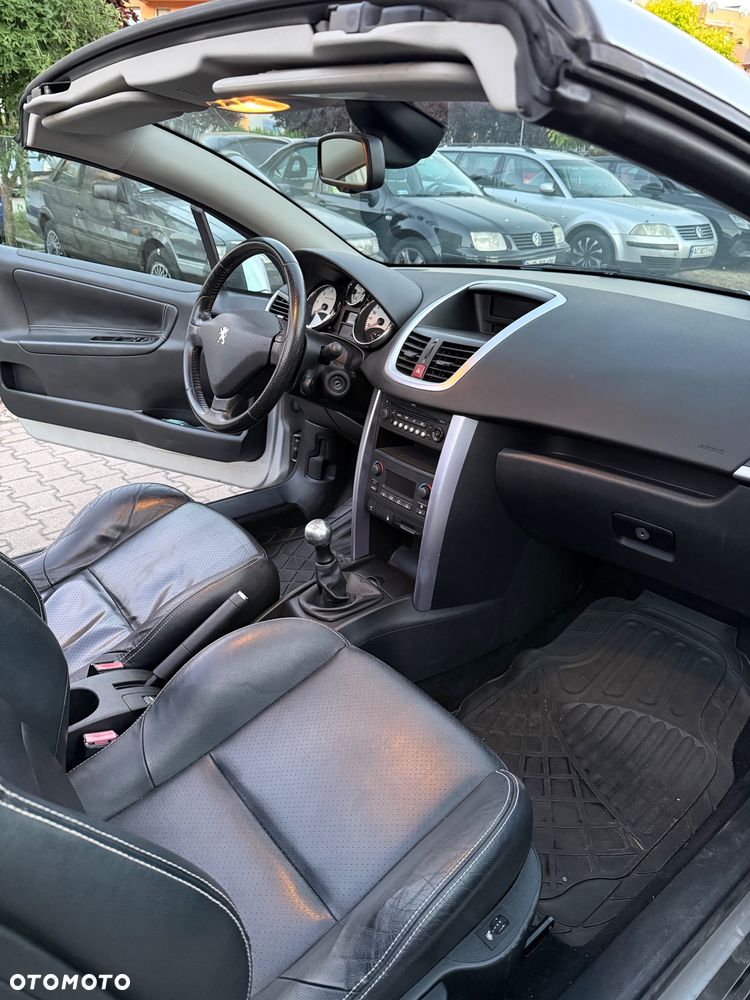 Peugeot 207 CC FAP 110 (Blue Lion) Premium - 28
