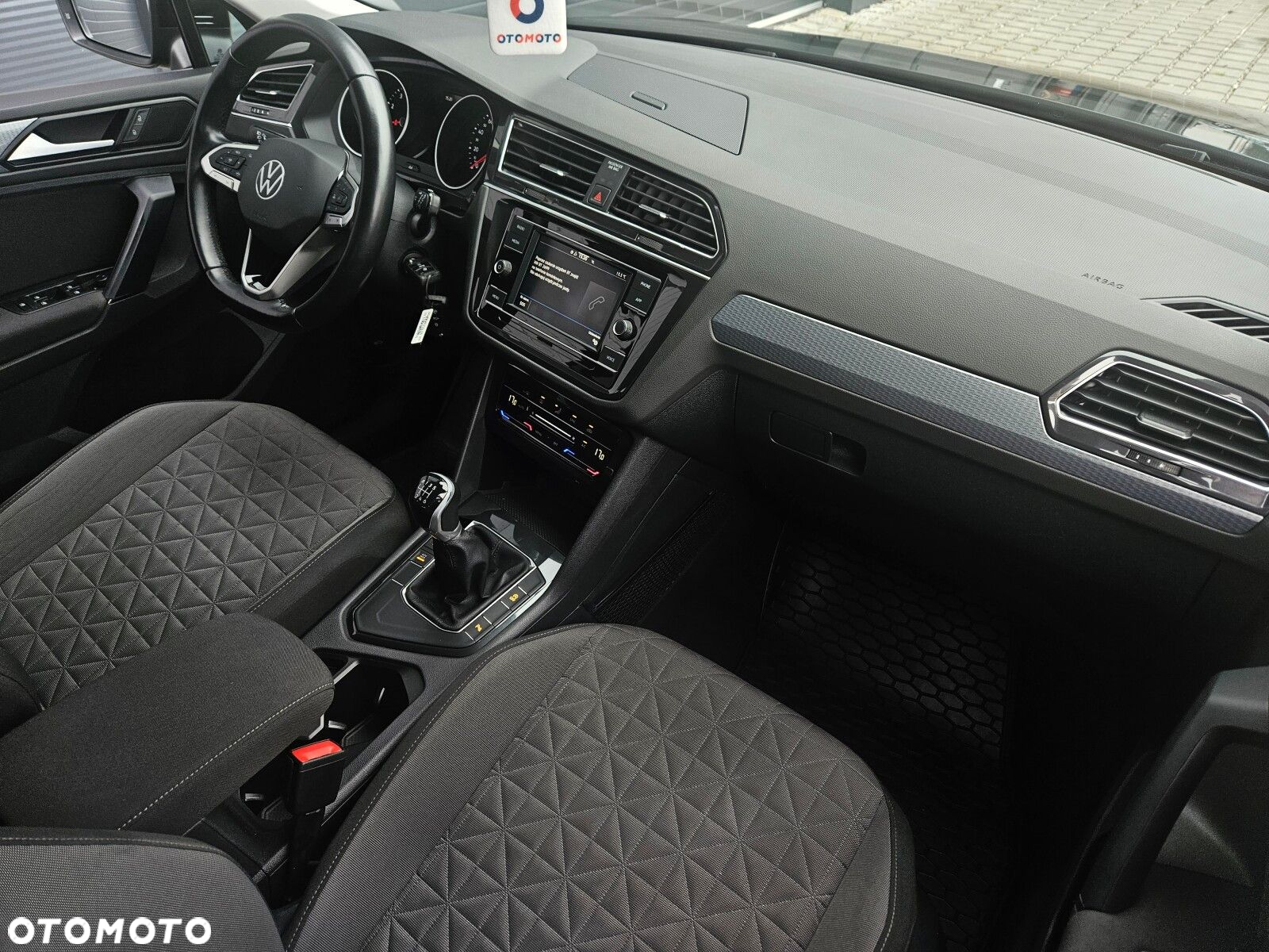 Volkswagen Tiguan 1.5 TSI EVO Life - 27