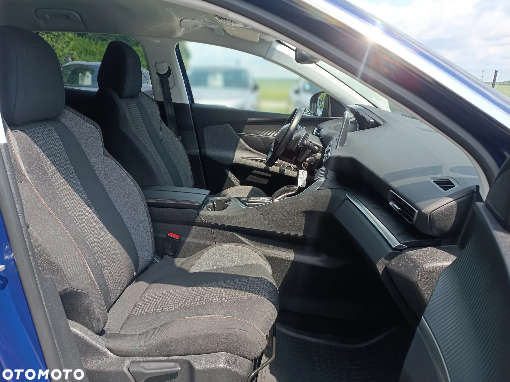 Peugeot 3008 1.2 PureTech Allure Pack S&S EAT8 - 15