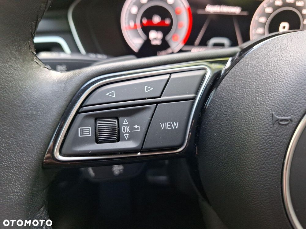 Audi A4 Limousine - 17