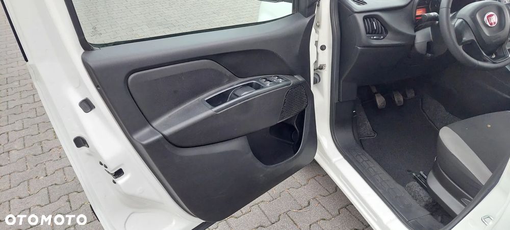 Fiat Doblo 1.4 16V Dynamic - 15