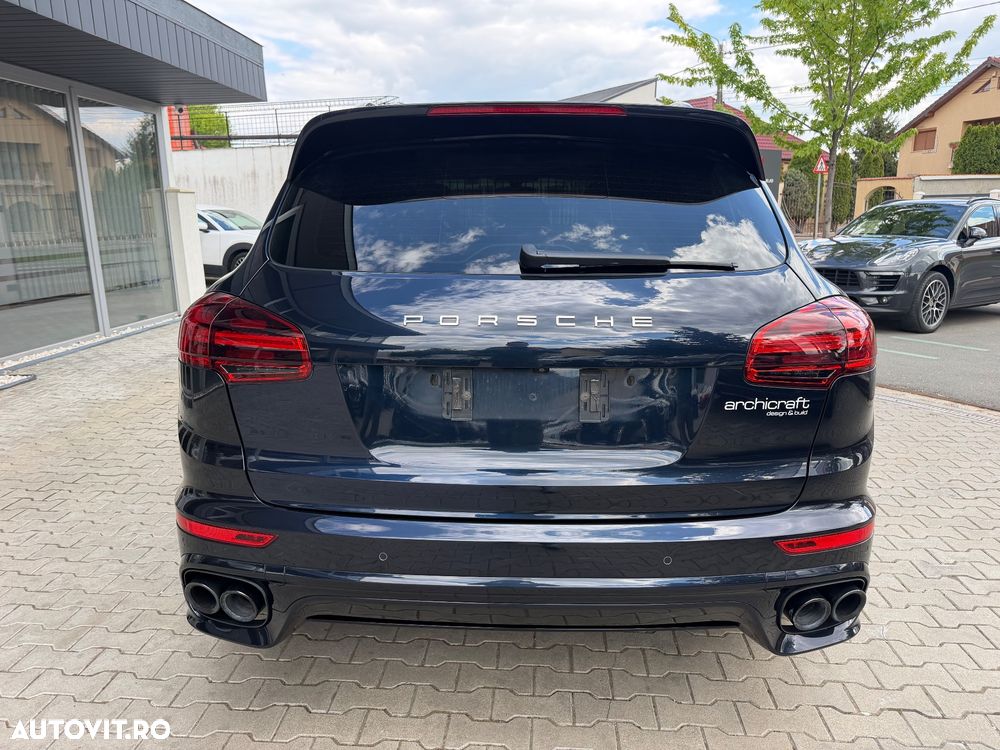 Porsche Cayenne S Tiptronic S - 9
