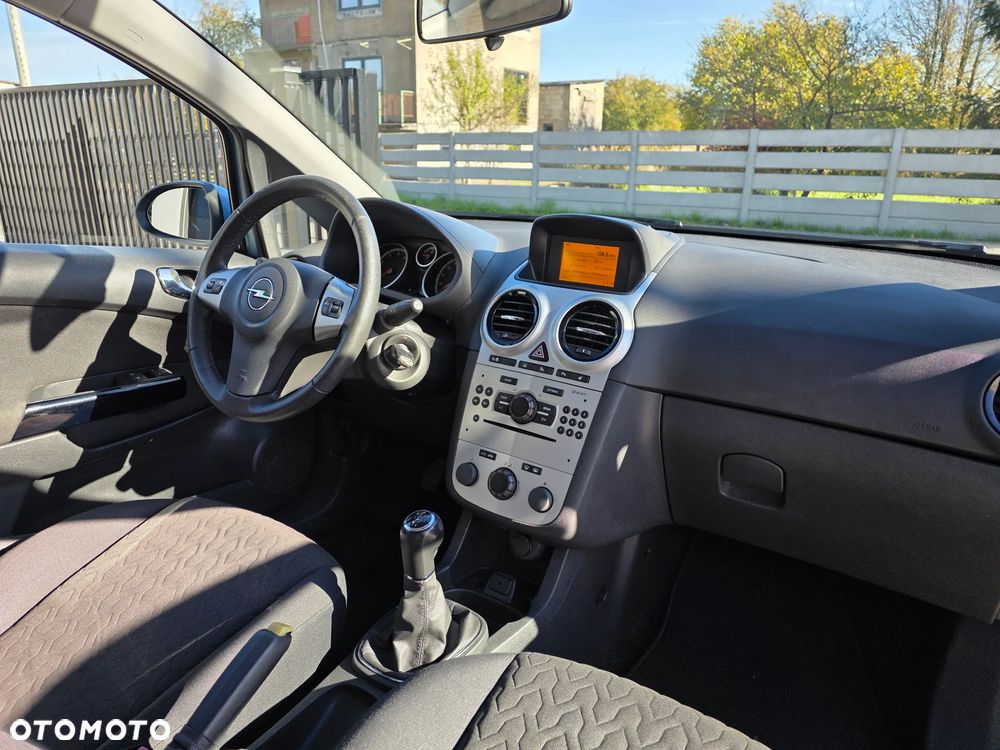 Opel Corsa 1.4 16V Active - 7