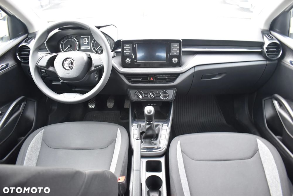 Skoda Fabia 1.0 Active - 19