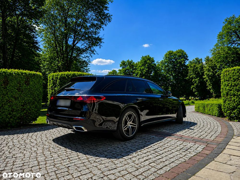 Mercedes-Benz Klasa E 220 d 4Matic 9G-TRONIC Edition AMG Line - 9