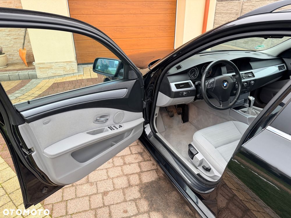 BMW Seria 5 - 34