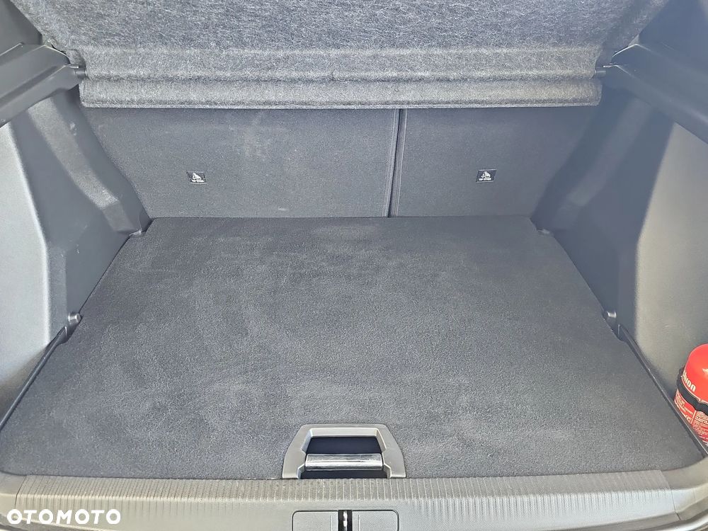 Peugeot 2008 PureTech 130 Allure S&S EAT8 - 21