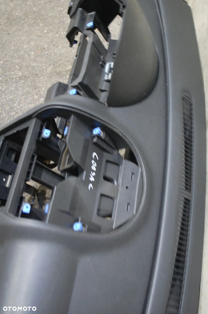 DESKA ROZDZIELCZA KOKPIT OPEL CORSA C - 3