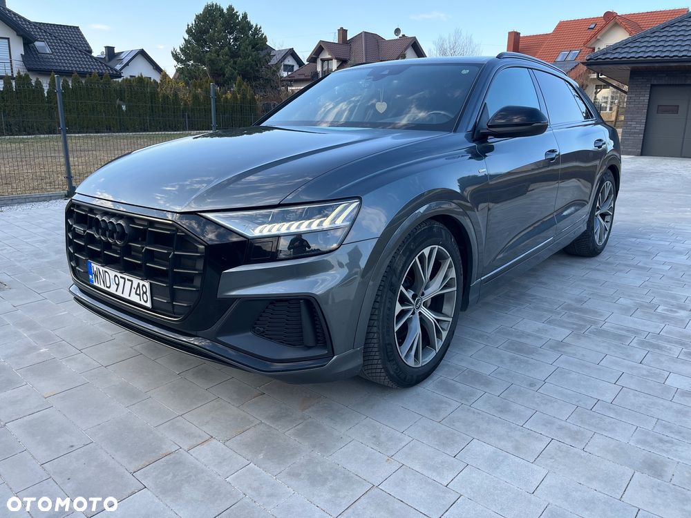Audi Q8 - 1