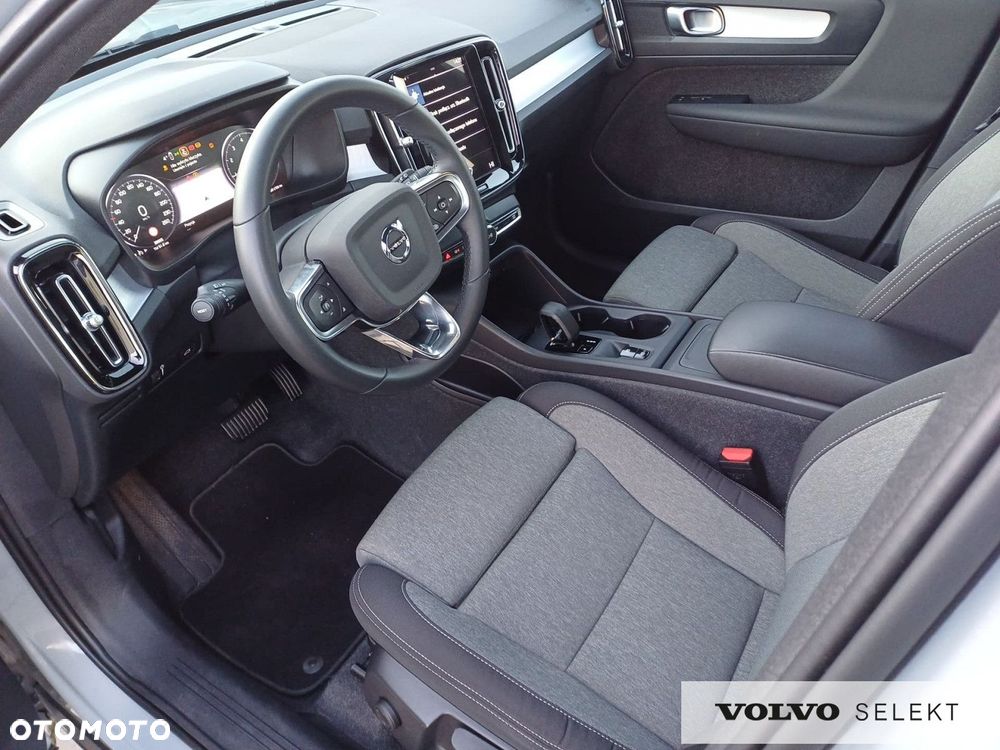 Volvo XC 40 - 11