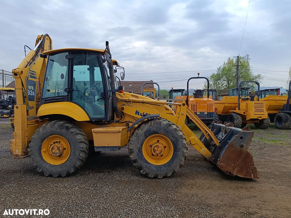 Komatsu WB93S-5E0 - 7