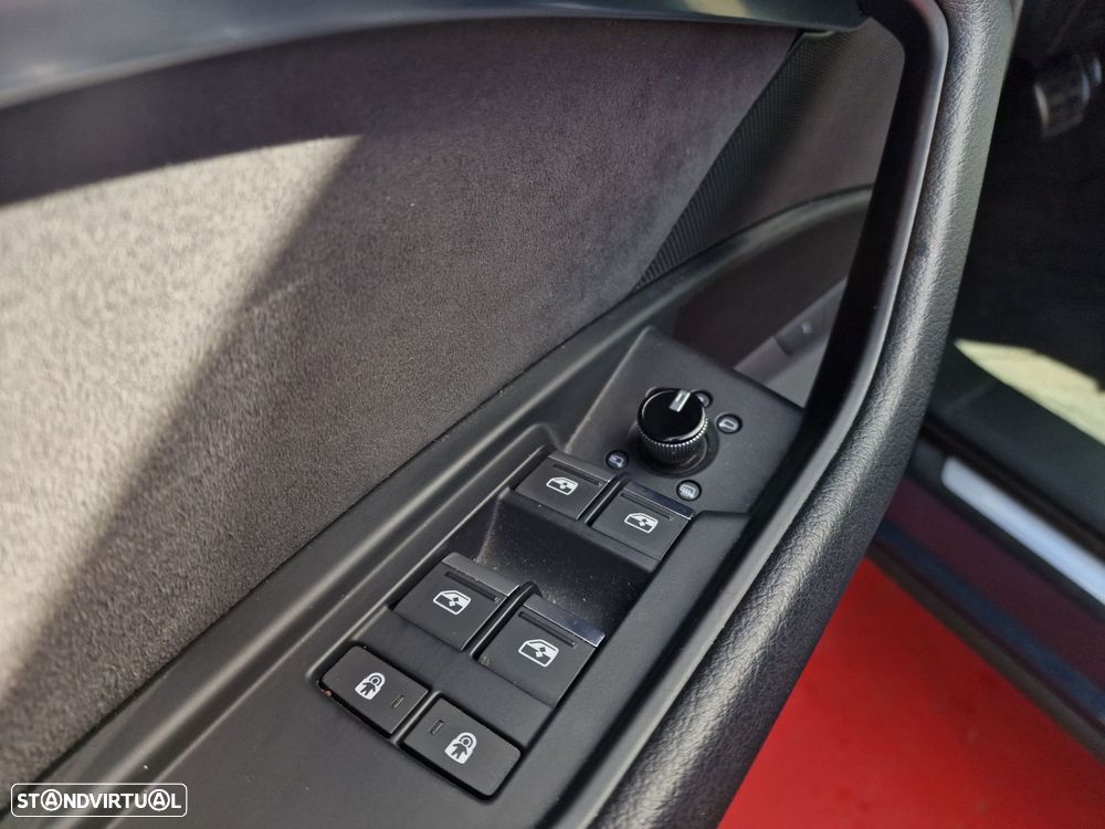 Audi Q8 e-Tron Sportback 50 quattro S line - 10