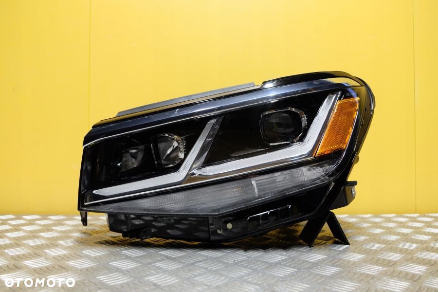 VW ATLAS CROSS SPORT 2020- REFLEKTOR LAMPA FULL LED L (81B) USA - 1