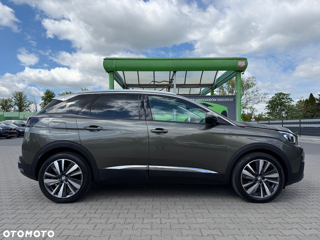 Peugeot 3008 1.5 BlueHDi Allure S&S - 11