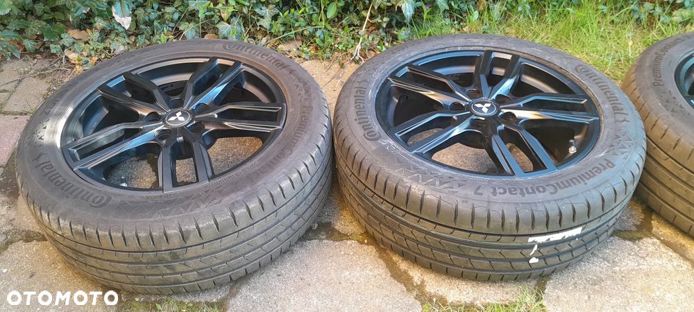 Letnie czarne Mitsubishi MMDA06 Continental PremiumContact 7 215/55 R17 94 V FR 5x114,3 - 7