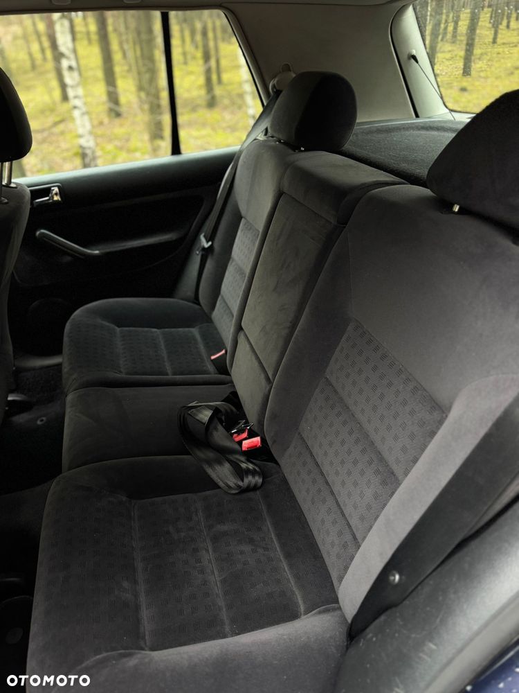 Volkswagen Golf 1.4 Q - 16