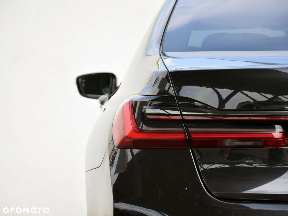 BMW Seria 7 750d xDrive - 7