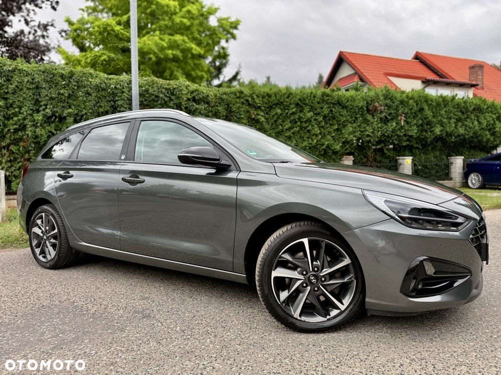 Hyundai i30 1.6 CRDI 48V-Hybrid DCT EDITION 30+ - 11