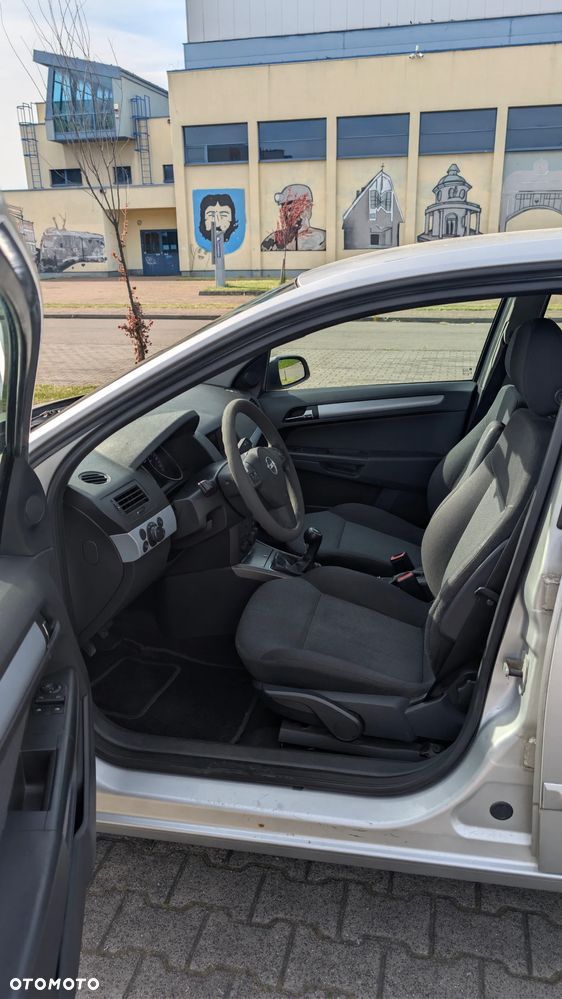 Opel Astra 1.3 CDTI Enjoy - 7