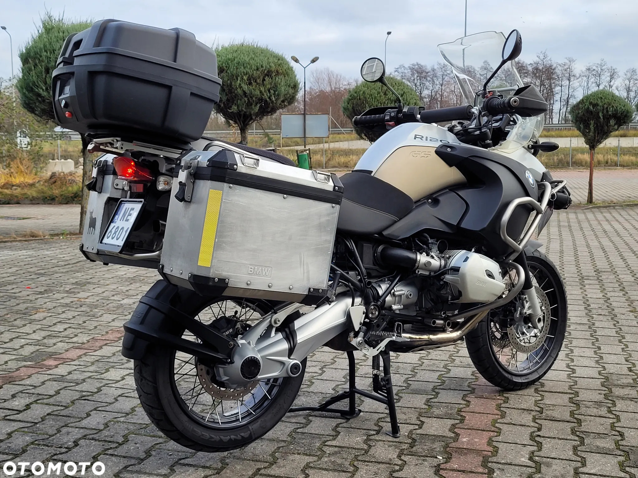 BMW R - 4