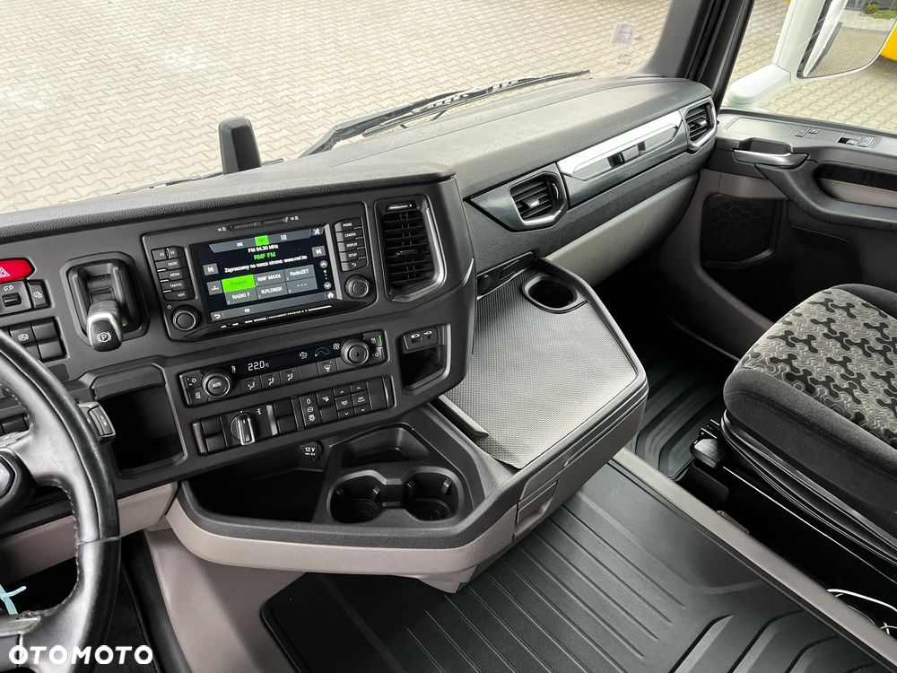 Scania R450 SPROWADZONA Z FRANCJI  SERWISOWANA  DWA ZBIORNIKI PALIWA - 20