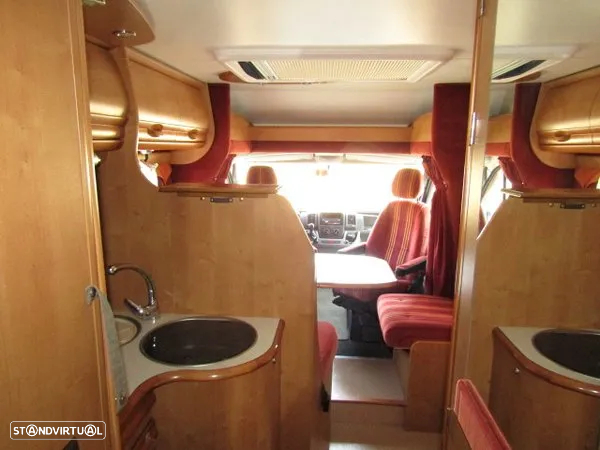 Rapido Serie 70 Cama Central Excelente estado geral - 25
