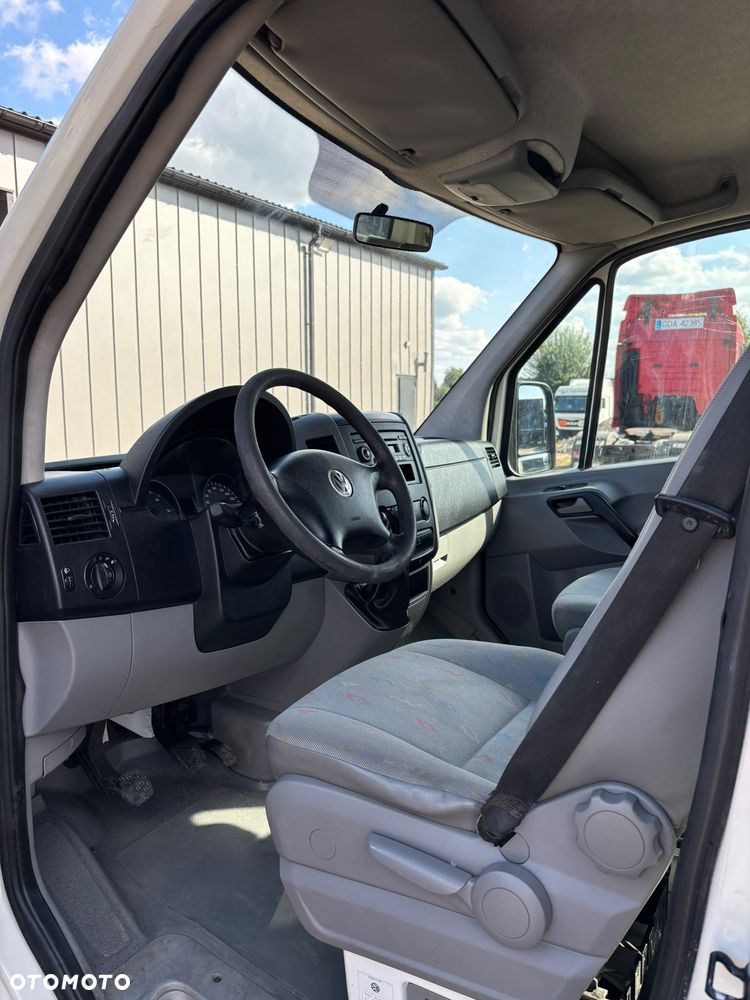 Volkswagen Crafter 2.5 TDI DOKA MAXI - 6