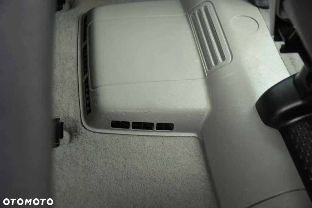 Renault Trafic FAP Passenger Black Edition - 24