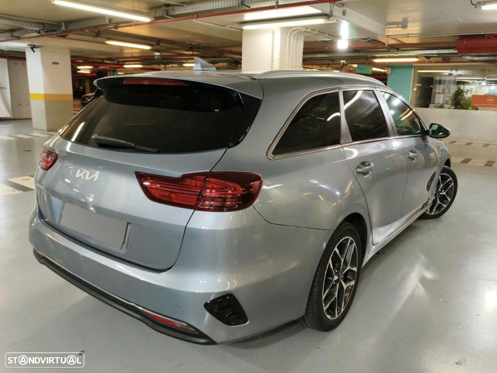 Kia Ceed SW 1.6 CRDi MHEV Drive - 3