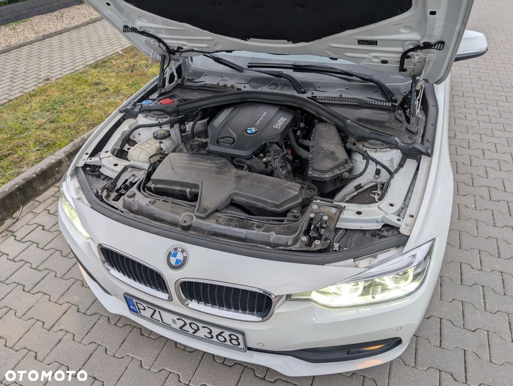 BMW Seria 3 - 39
